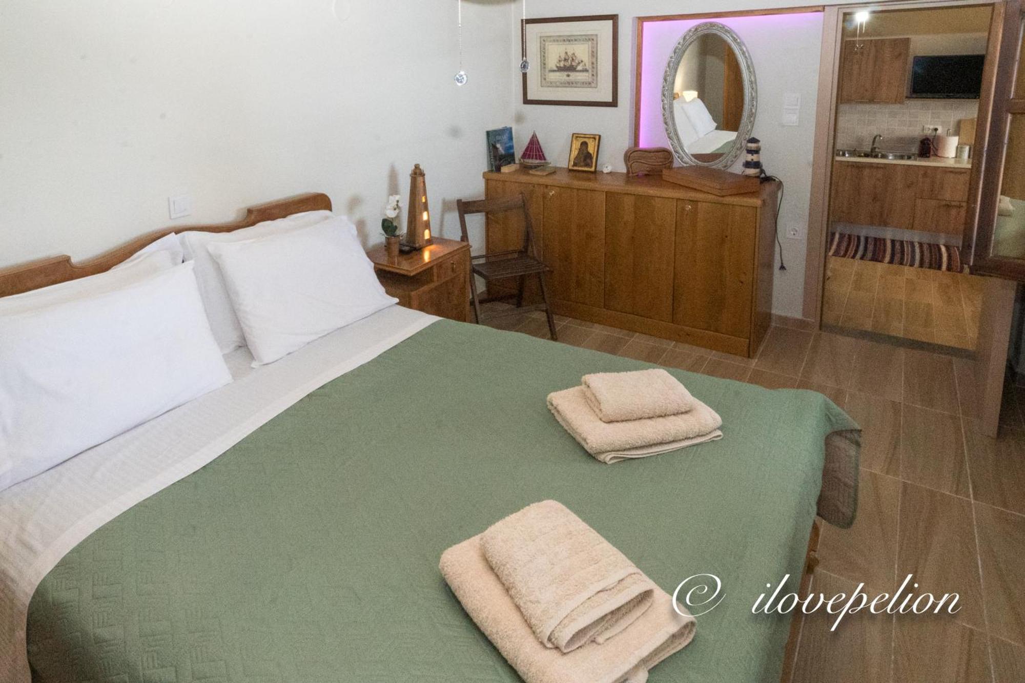 Uranus Blue Residence Agios Ioannis Papa Nero ภายนอก รูปภาพ